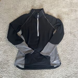 Under Armour 1/2 Zip Pullover Womens Medium Black Gray White Fitted Cold Gear